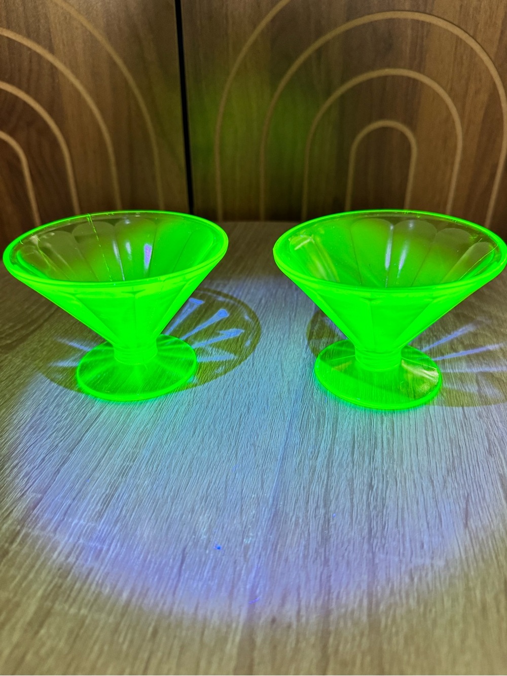 Federal Glass Vintage Uranium Glass Dessert Cups